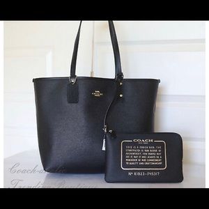 BLACK REVERSIBLE COACH CITY TOTE